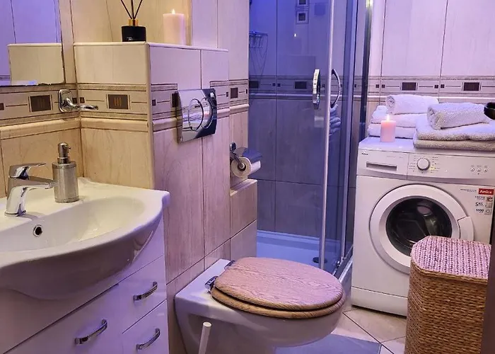 View Διαμέρισμα *