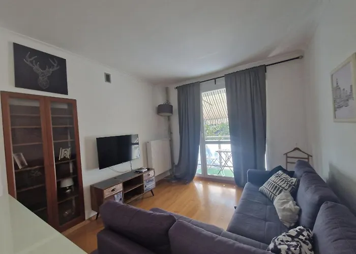 Διαμέρισμα View *